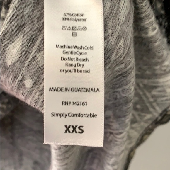 XXS CARLY dress. Black and grey Aztec design - Picture 6 of 6